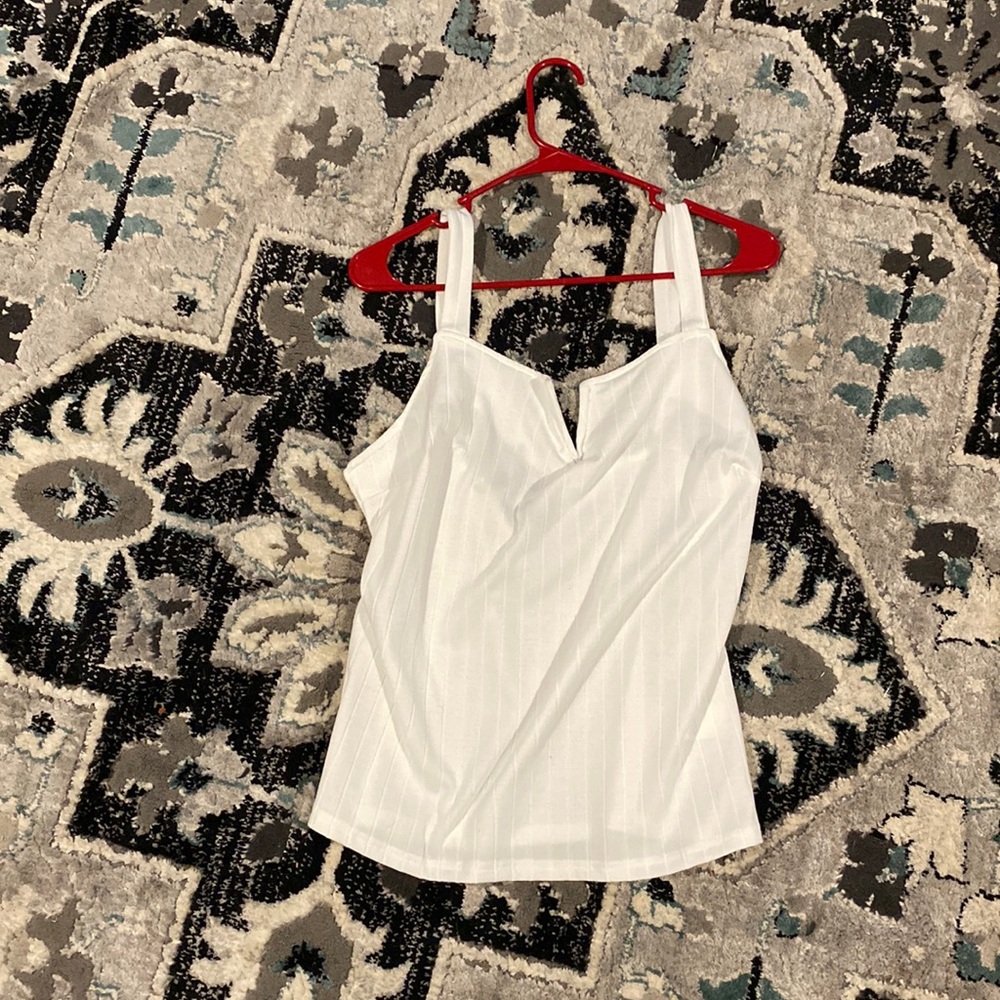 White tank